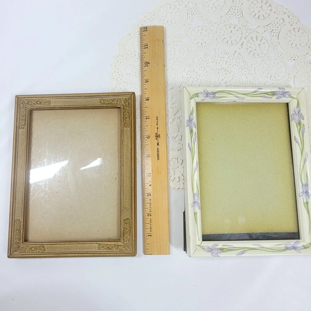 Set of vintage wood ornate picture photo frames 6x8 gold tone cream swan art